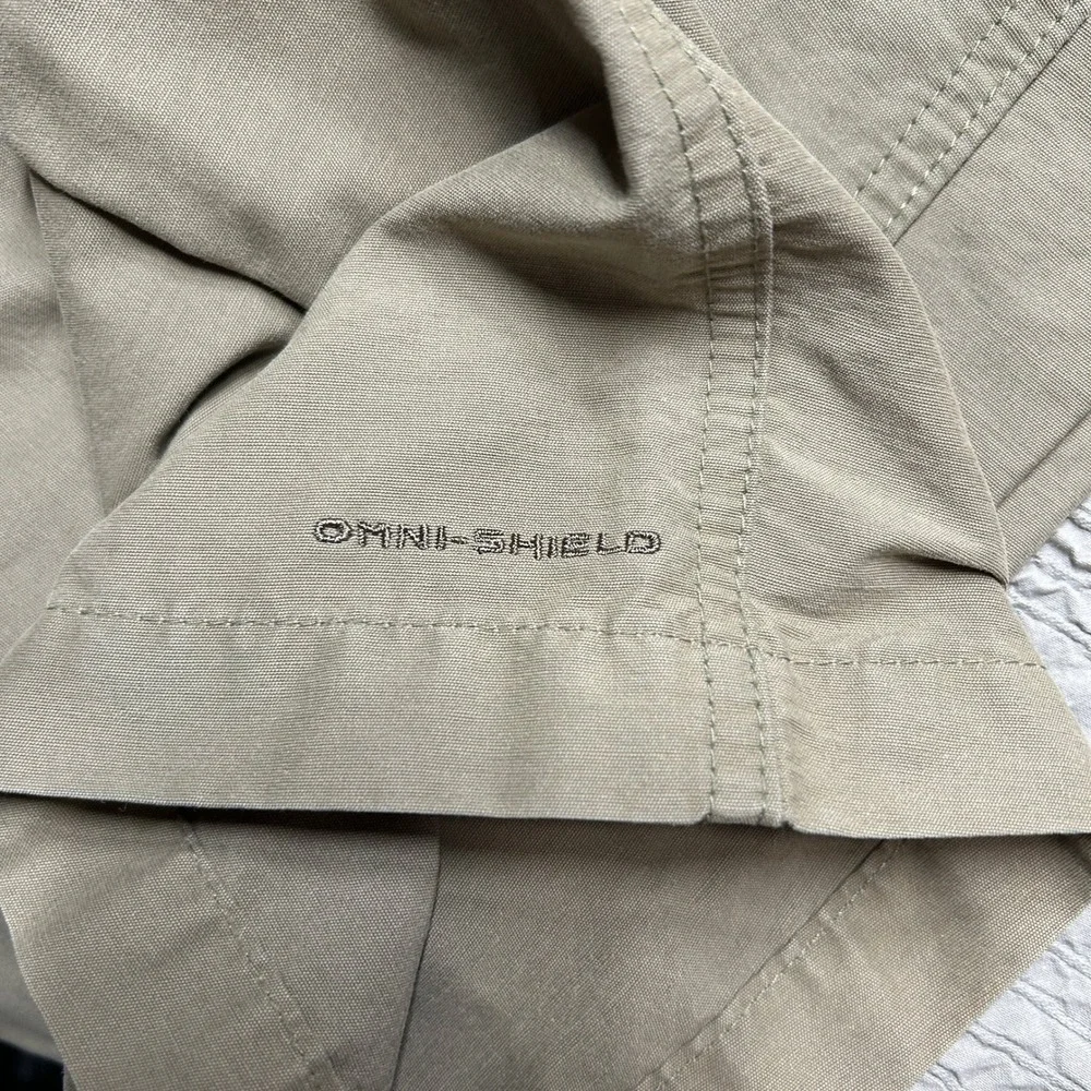 Columbia Omni-Shield Mens Khaki Tan Outdoor Hiking Utility Pants 34x32 AM8318